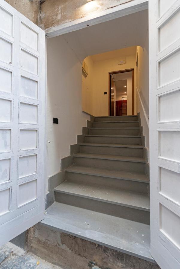 Il Rubino Holiday House 萨莱诺 外观 照片
